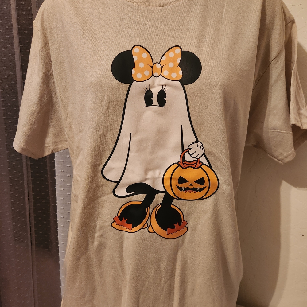 Minnie Mouse Womans T-shirt